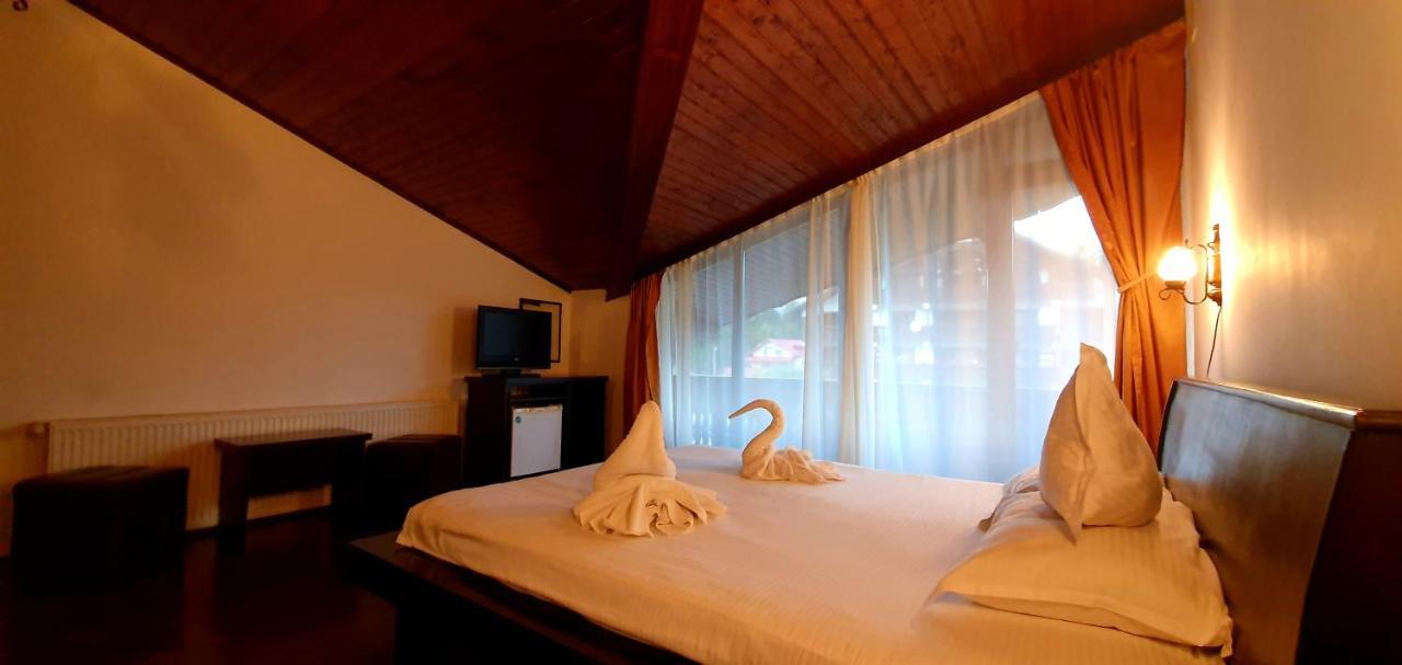 Hotel Casa Frent Predeal Exteriér fotografie